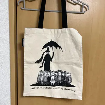 에드워드 고어리 토트백