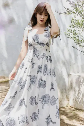 herlipto Sunflower-Printed Midi Dress