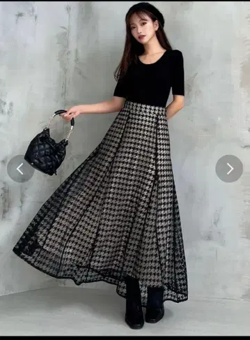 리젝시 하운드 투스 시어 플레어 롱 스커트
