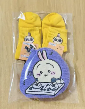 치이카와 GU 파우치 양말 토끼