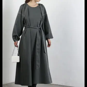 새상품급 스티치 디자인 원피스 체형 커버  소매 프리 사이즈 마터니티