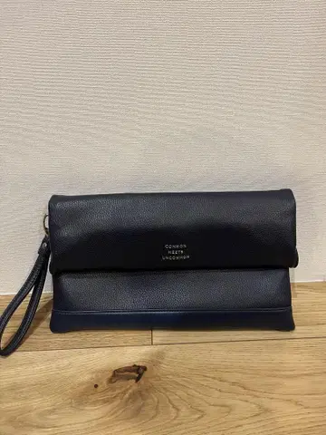 네이비 가죽 클러치백