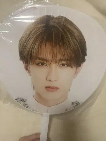 M!LK 야마나카 유타로 부채
