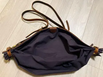 일비종떼 캔버스 숄더백
