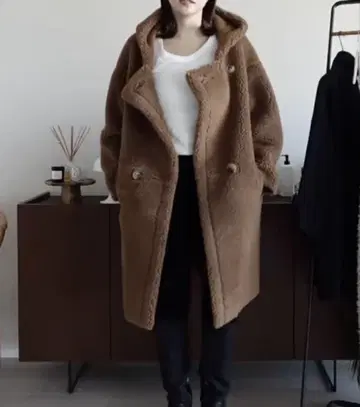 karry [ long boa coat ] beige