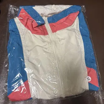 키타니 타츠야 나일론 자켓 바스락