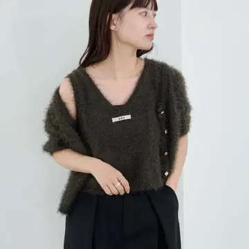 kastane 샤기 반팔 가디건 샤기 뷔스티에 차콜 그레이