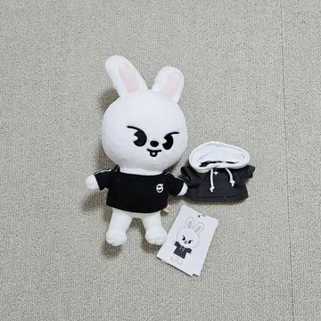 스키즈 리빗  오리지널 사이즈 업그레이드 의류 포함 (인형 착용 중)