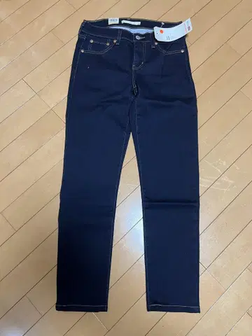 LEVI'S BOYS' FIT JEANS W24 L30