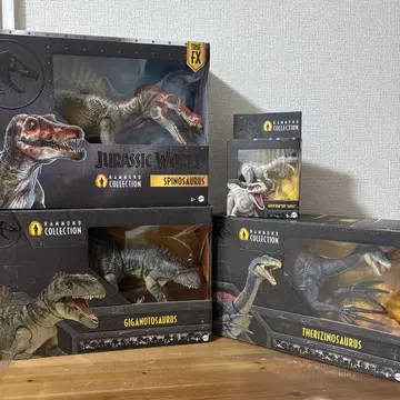 기가노토사우루스 스피노사우루스 테리지노사우루스 아트로키랍토르 고스트