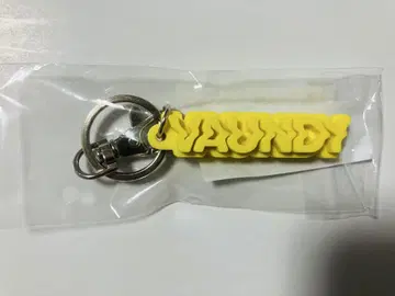 vaundy pvc 키링 옐로우 컬러