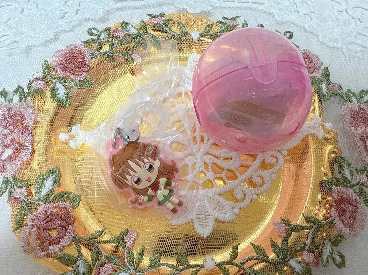 Japan Classic Gacha Kamikaze Phantom Jeanne Nayeri Keyring