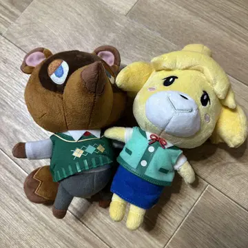 모여봐요 동물의 숲 봉제 인형 너굴, 여울