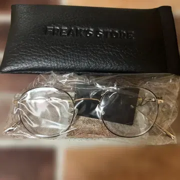 FREAK'S STORE 프릭스스토어 안경