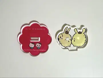 치이카와 x 산리오 아크릴 스탠드 in 캡슐 - 토끼 폼폼푸딩