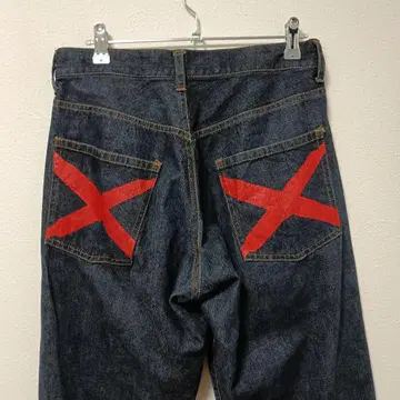 heavy. glow denim print
