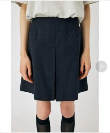 Moussy 다크 그레이 A라인 스커트 사이즈 2
