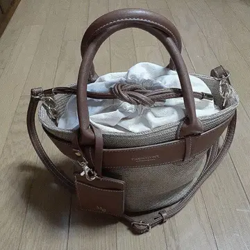 베이지 스트로우 토트백