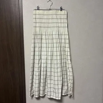 체크 무늬 롱 스커트