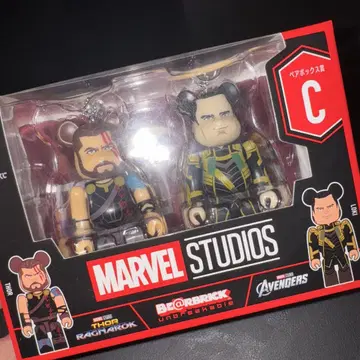 MARVEL STUDIOS 페어 박스상 (C) 베어브릭 미사용 새상품
