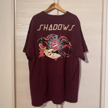 SHADOWS T셔츠 [ 가격 인하 가능 ]