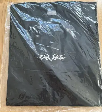 aespa md slit sweatshirt 티셔츠 savage