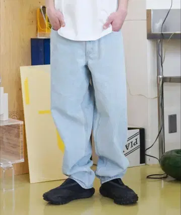 Huf 라이트 블루 데님