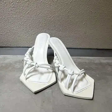 meltthelady tie wrap mule white 38