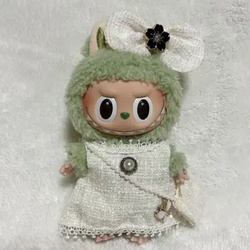 Labubu 인형옷 고급스러움