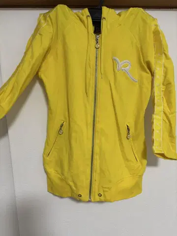 ROCAWEAR 후드 부착 후드티