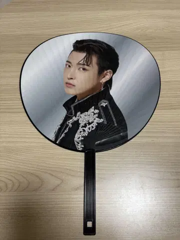 홍준 부채
