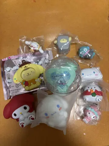 산리오 캡슐 토이 세트 10개