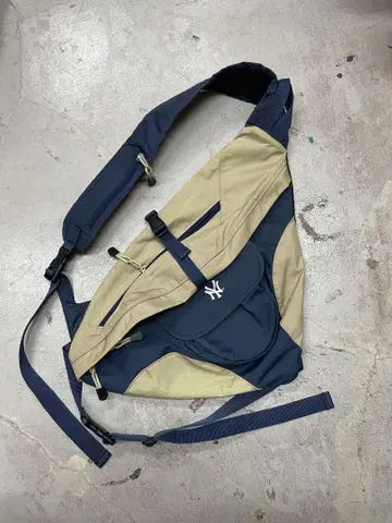 원 숄더 백 양키스 y2k 자수 원 포인트