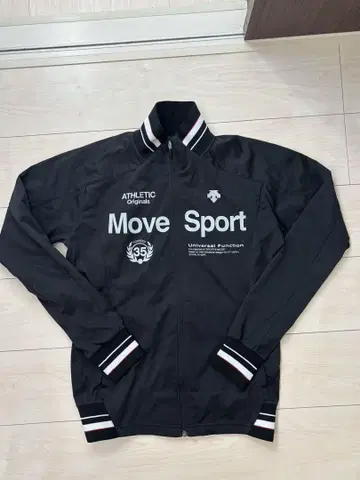 DESCENTE Move Sport 자켓 L 블랙