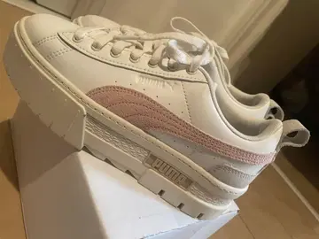 PUMA 통굽 스니커즈
