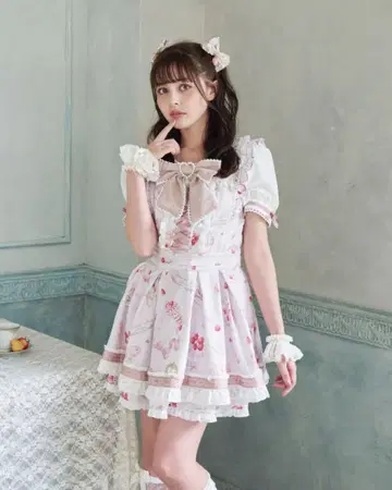 LIZLISA Salon de Fraise 셋업