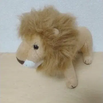 동물원 구매 사자 봉제 인형 발 움직입니다.