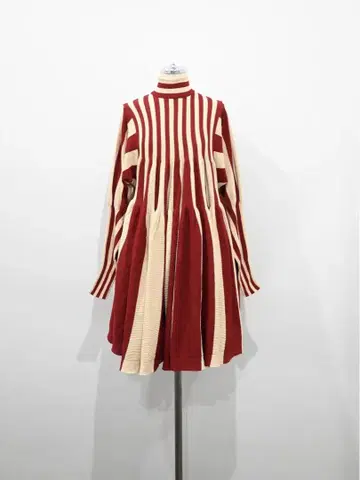 cfcl CASCADES 롱 슬리브 미니 드레스 니트