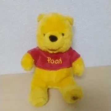 디즈니 스토어 한정판 곰돌이 푸 봉제 인형