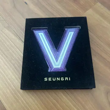CD SEUNGRI V.I BIGBANG V.V.I.P 승리