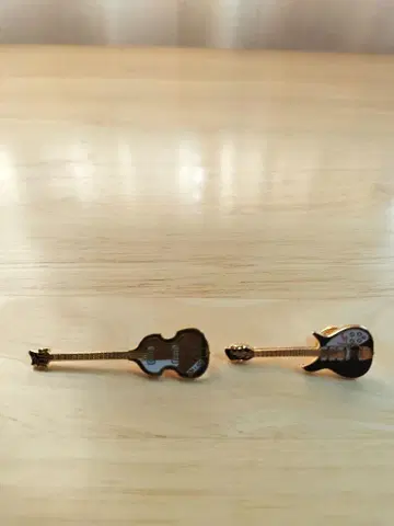 비틀즈 사용 모델 기타 베이스 핑 배지