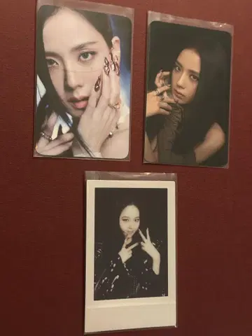 BLACKPINK 지수 트레카 폴라로이드
