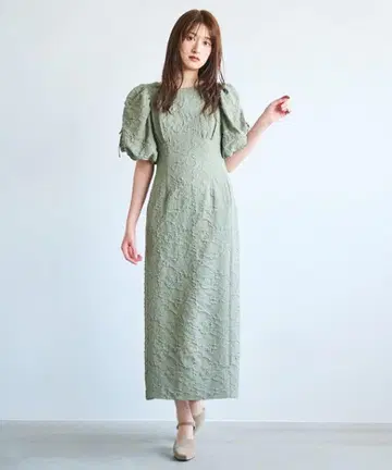 코코딜 자카드 볼륨 슬리브 원피스 카키 M 사이즈