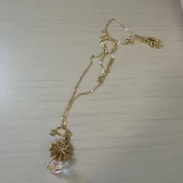 카논 비와 민들레 목걸이