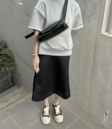 미사용 JULY NINE/SHORT SLEEVE SWEATSHIRT