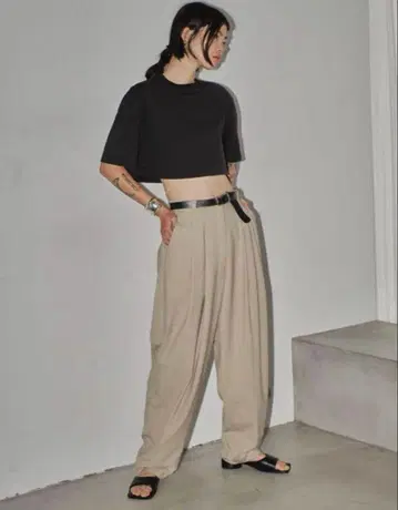 TODAYFUL 하이웨이스트 턱 트라우저스 36