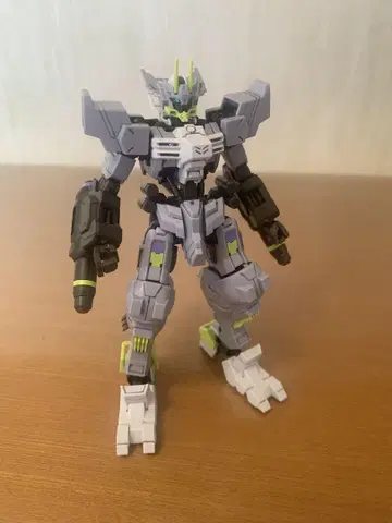 HG 건담 아스모데우스