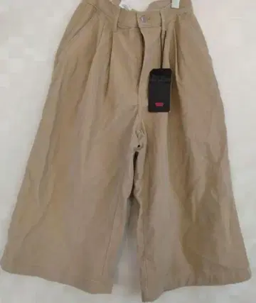 베이지 큐롯 팬츠 미사용 택 포함 9월까지