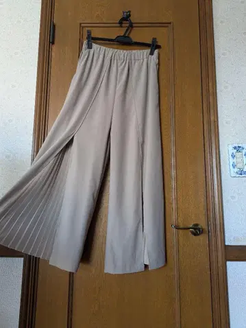 와이드 팬츠