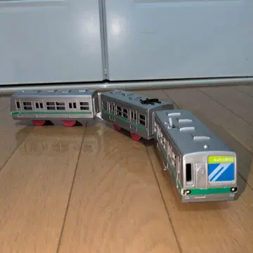 프라레일 지하철 기차